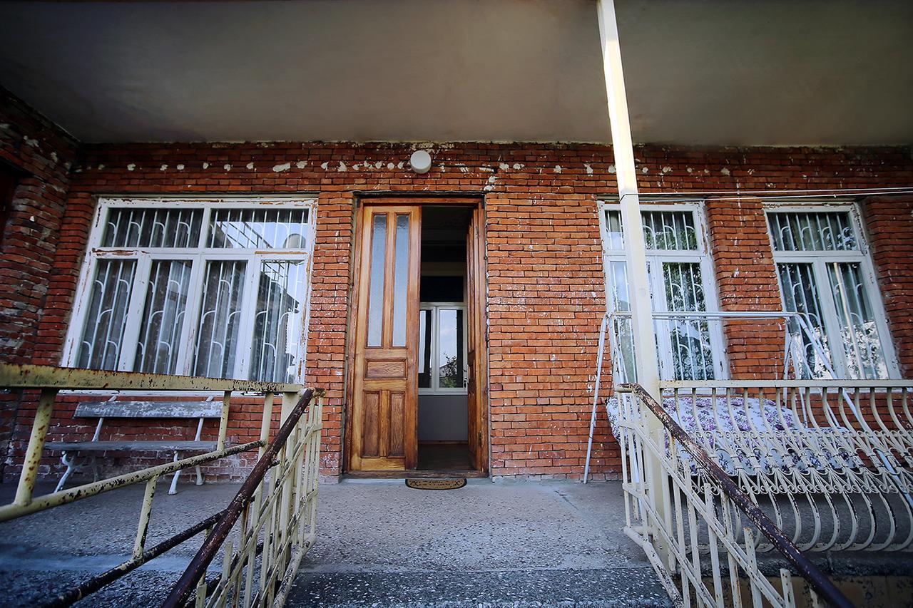 Guest House Old Koetaisi Buitenkant foto